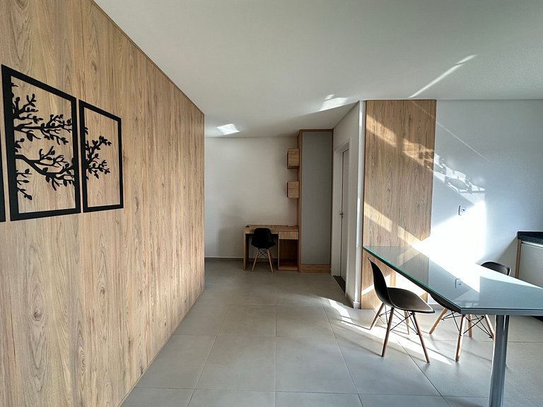 Apartamento mobiliado para locação próximo ao CEDETEG