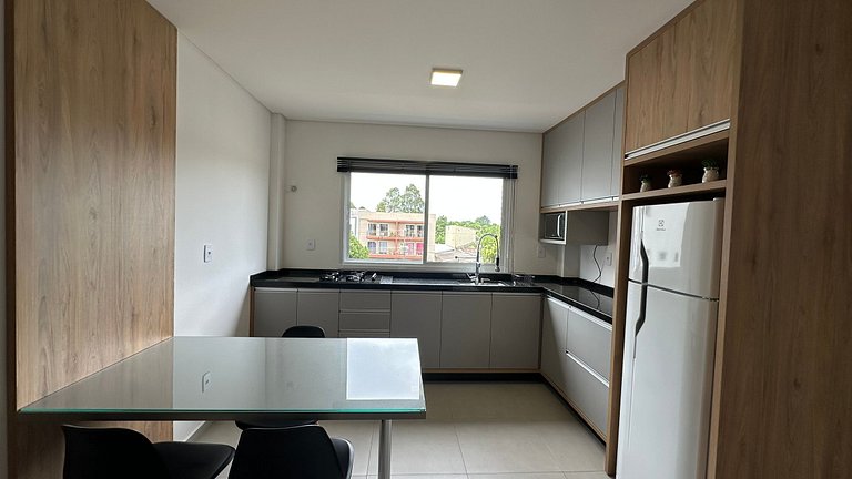 Apartamento mobiliado para locação próximo ao CEDETEG