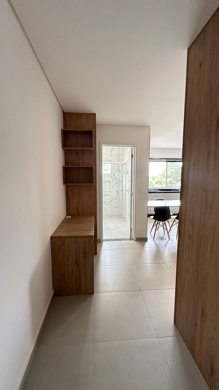 Apartamento mobiliado para locação próximo ao CEDETEG