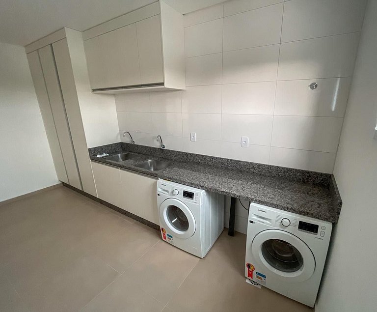 Apartamento mobiliado para locação próximo ao CEDETEG