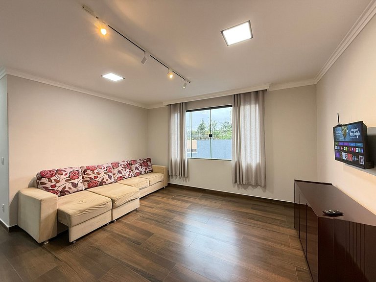 Apartamento com 3 quartos em frente a Lagoa