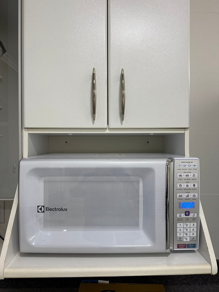 Apartamento com 3 quartos em frente a Lagoa