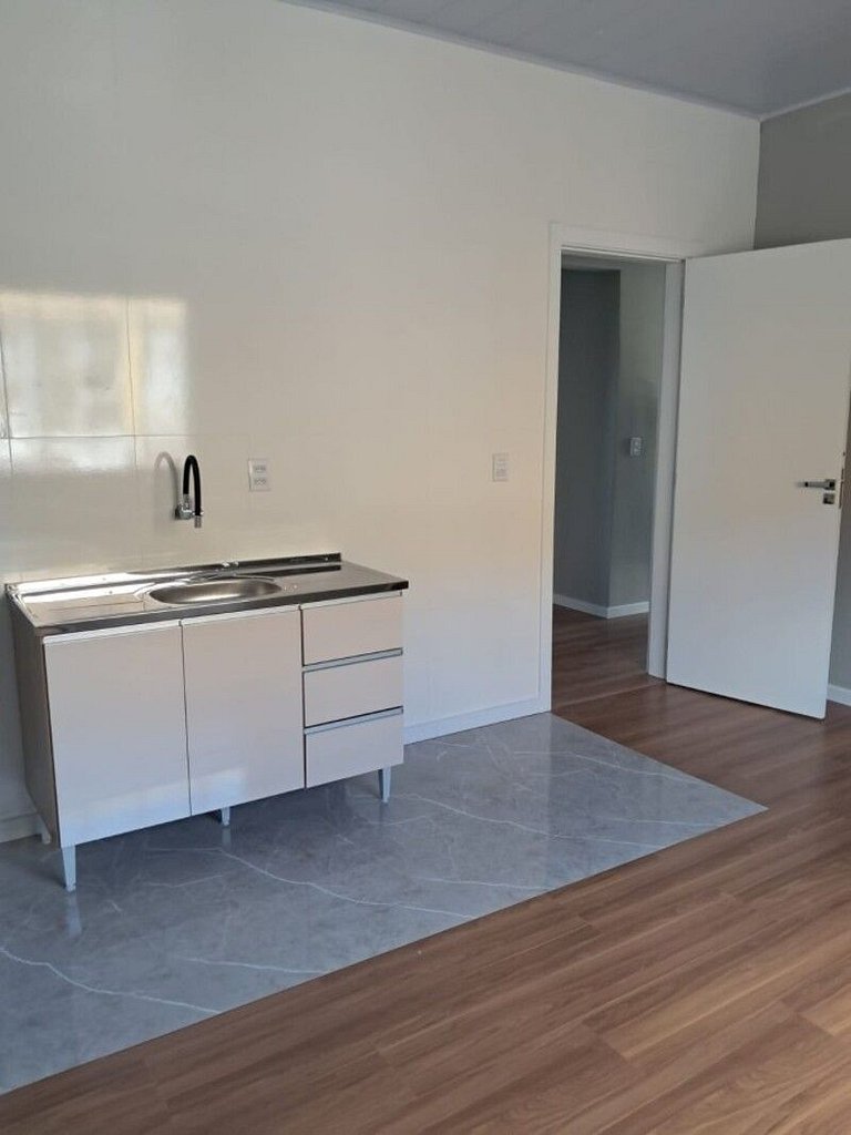 Apartamento Novo para Locação no bairro Centro, localizado n