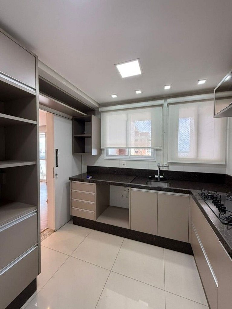 Duplex com linda vista para o Parque do Lago