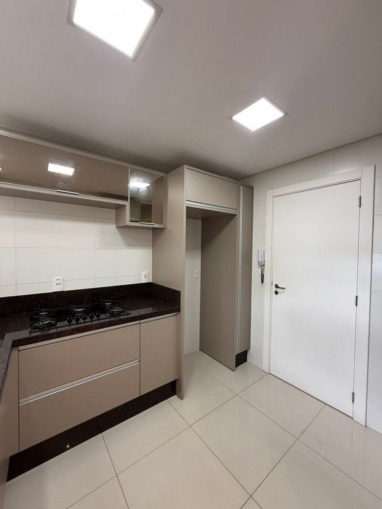 Duplex com linda vista para o Parque do Lago