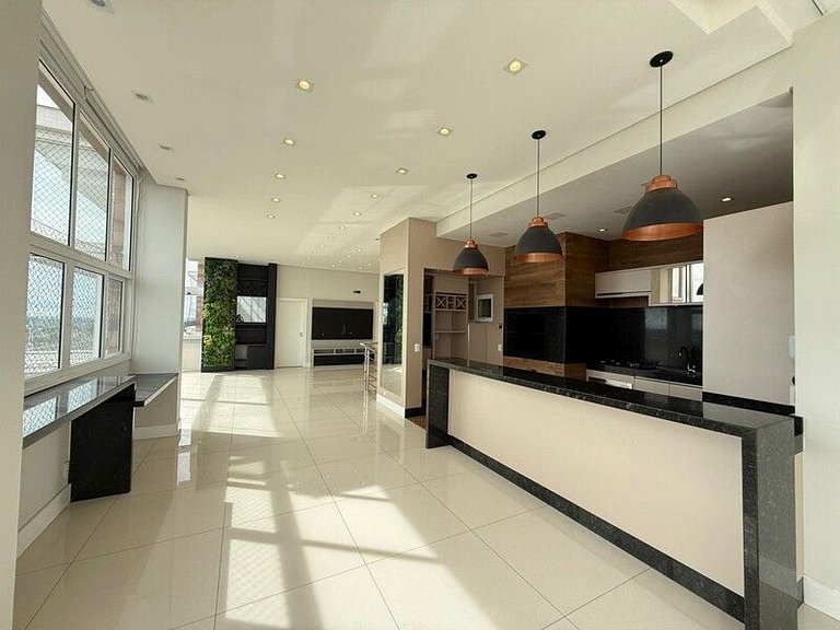 Duplex com linda vista para o Parque do Lago