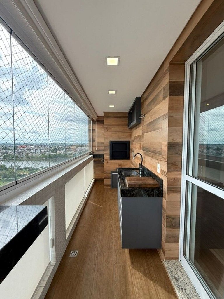 Duplex com linda vista para o Parque do Lago