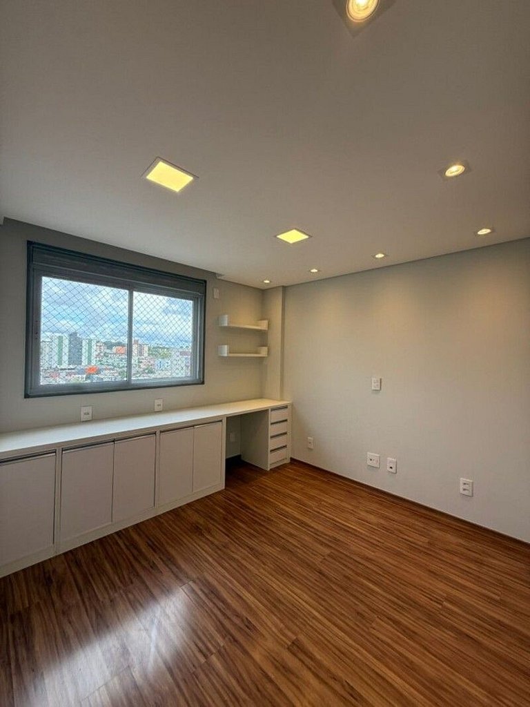 Duplex com linda vista para o Parque do Lago