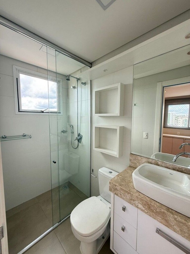 Duplex com linda vista para o Parque do Lago