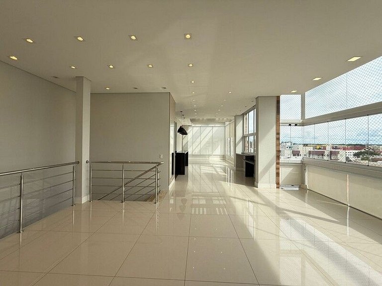 Duplex com linda vista para o Parque do Lago