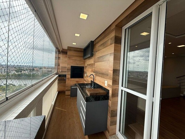 Duplex com linda vista para o Parque do Lago