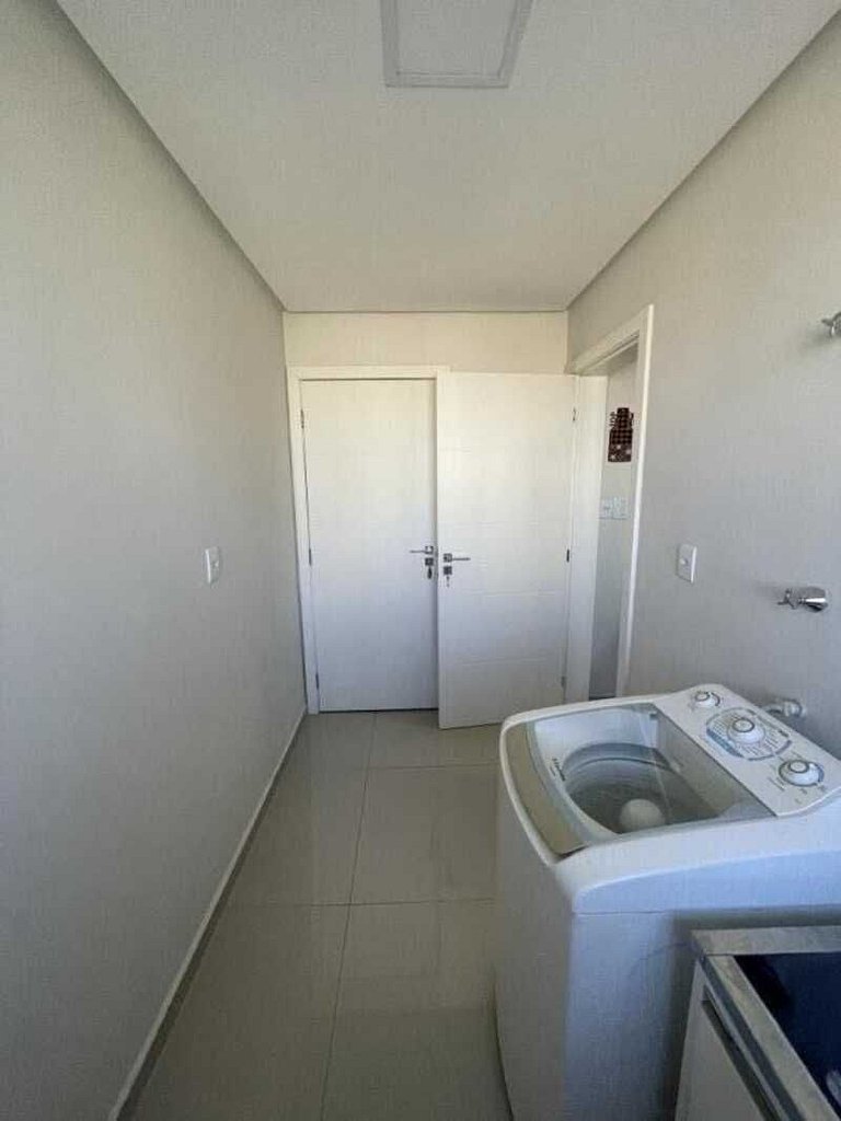 Apartamento todo mobiliado para locação no centro!