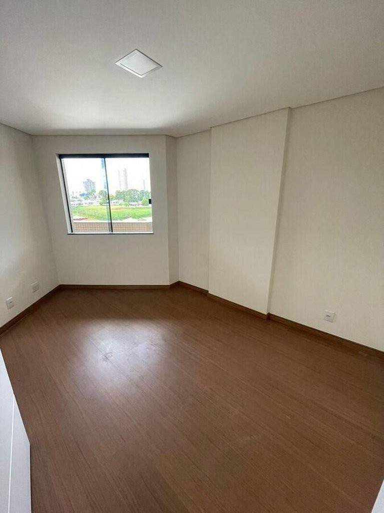 Apartamento para locação, Edifício Itália no bairro Centro,