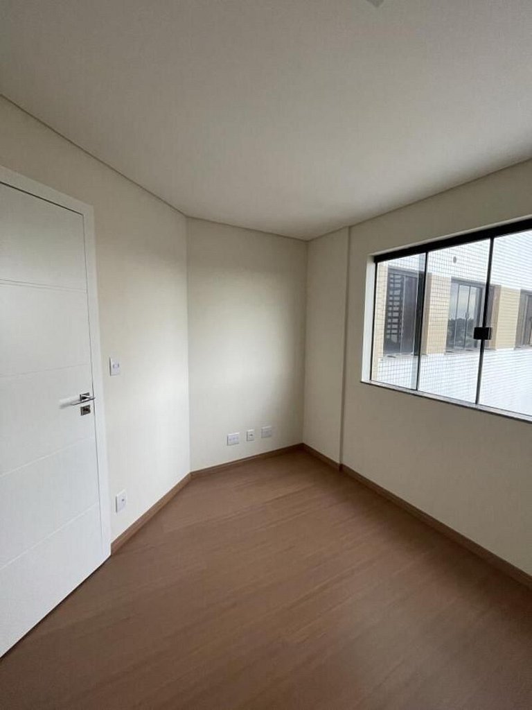 Apartamento para locação, Edifício Itália no bairro Centro,