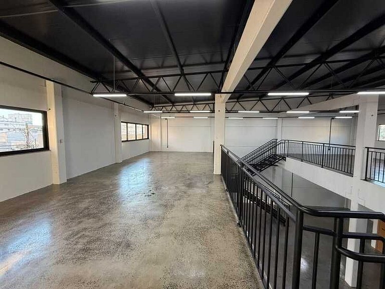 Barracão para locação no bairro Centro, localizado na cidade