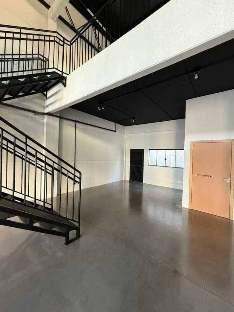 Barracão para locação no bairro Centro, localizado na cidade