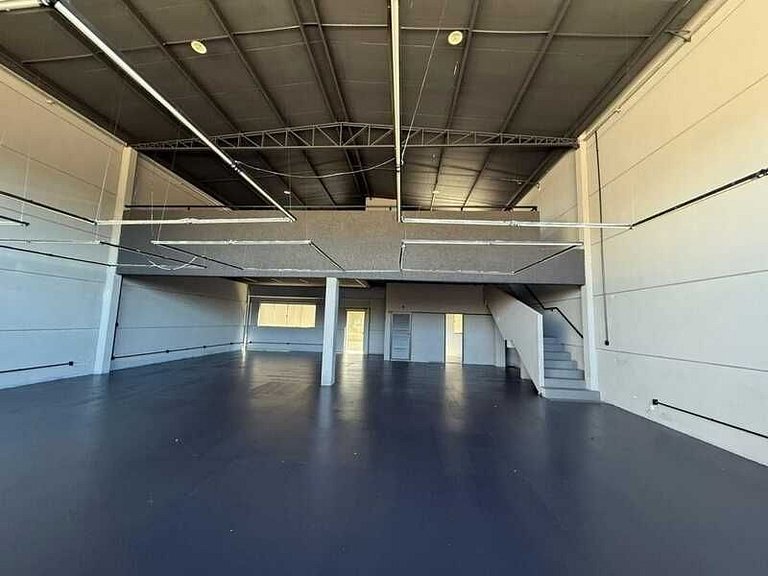 Sala para Locação no bairro Dos Estados, localizado na cidad