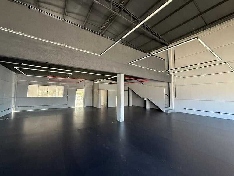 Sala para Locação no bairro Dos Estados, localizado na cidad