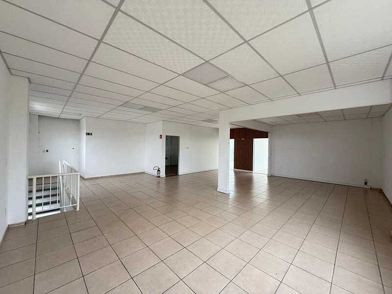 Sala Comercial para Locação no Centro.