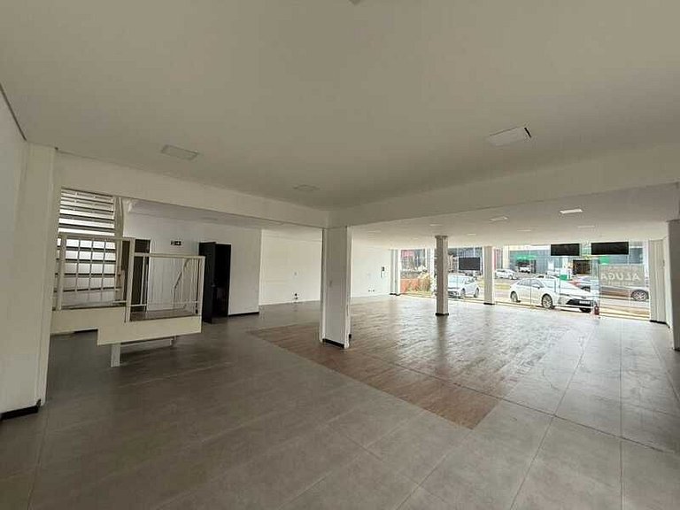 Sala Comercial para Locação no Centro.