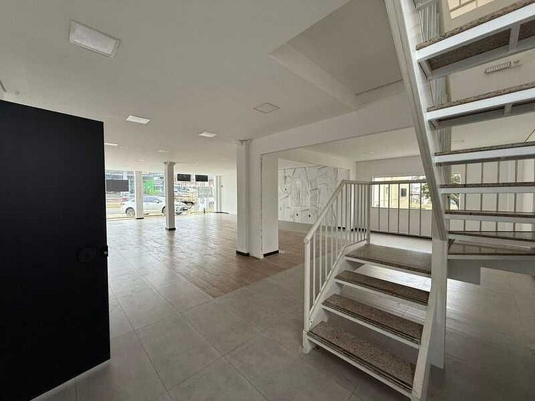 Sala Comercial para Locação no Centro.