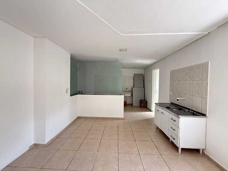 Sala comercial para locação no bairro Centro, localizado na