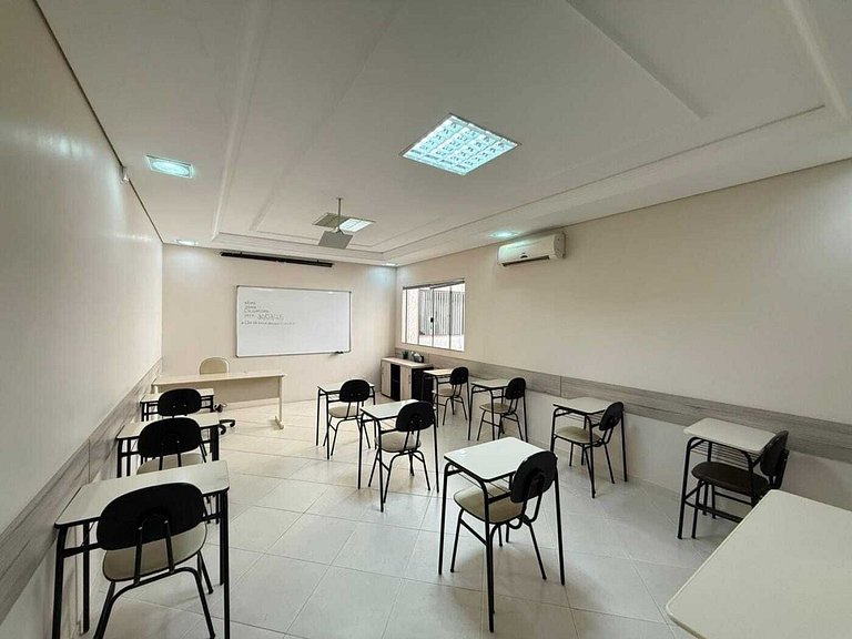 Imóvel comercial para locação no bairro Centro, localizado n