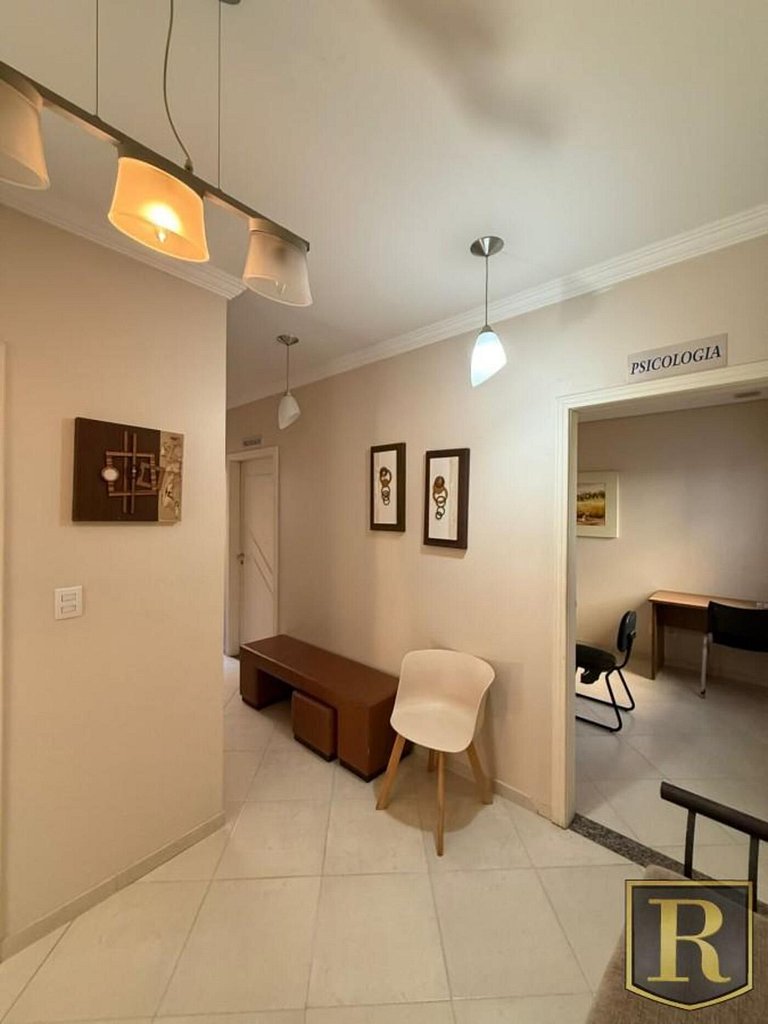 Imóvel comercial para locação no bairro Centro, localizado n