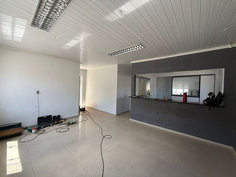 Sala comercial para locação no bairro Centro, Guarapuava - P